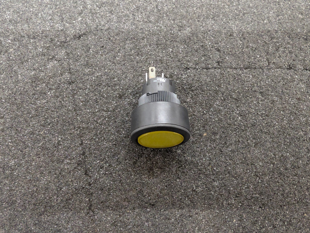 New, NKK Switches, YB216CWCKW01-5D05-EB, SWITCH PUSHBUTTON SPDT 3A 125V