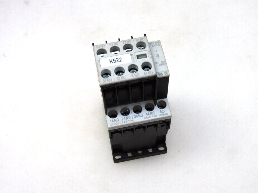 SIEMENS CONTACTOR RELAY 3RH1140-1BB40 24V COIL W/ 3RH1911-1GA31 & 3RT1916-1DG00