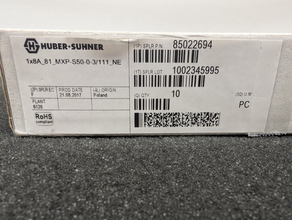 New, Huber & Suhner, 1X8A_81_MXP-S50-0-3/111_NE, MXP Connector Plug