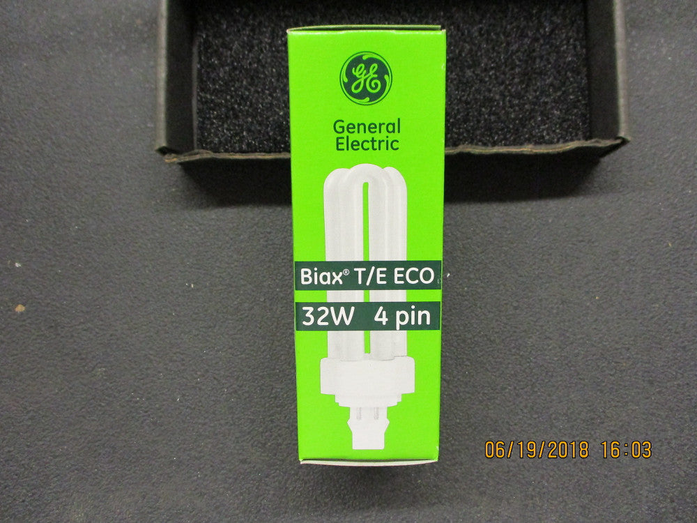 97631 GE Lighting 32 Watt - 4 Pin GX24q-3 Base 3500K - CFL BRAND NEW! LOT OF 10
