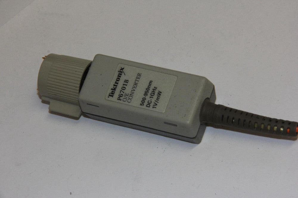 TEKTRONIX P6701B 500-950nm DC-1GHz 1V/mW Optical/Electrical Converter