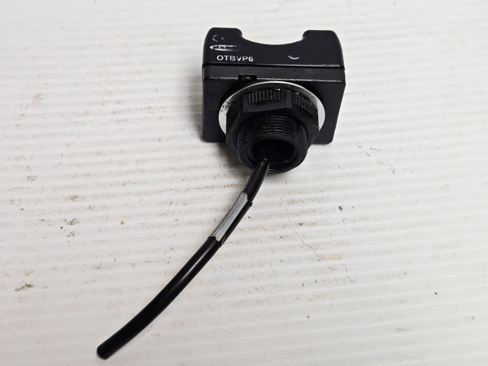BANNER OPTICAL TOUCH BUTTON SENSOR OTBVP6 - USED