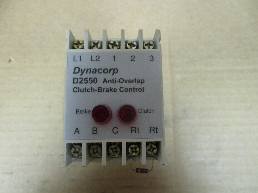 DYNACORP D2550 ANTI-OVERLAP CLUTCH BRAKE CONTROL 214247-040-2202 120Vac
