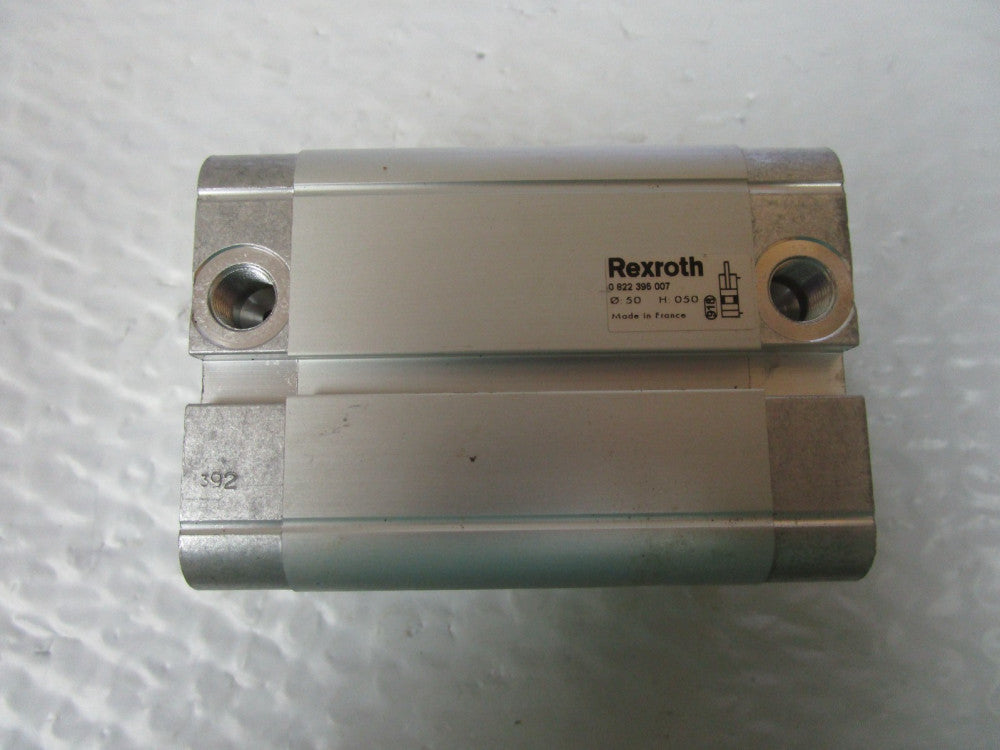 NEW REXROTH 0 822 395 007 PNEUMATIC CYLINDER 0822395007