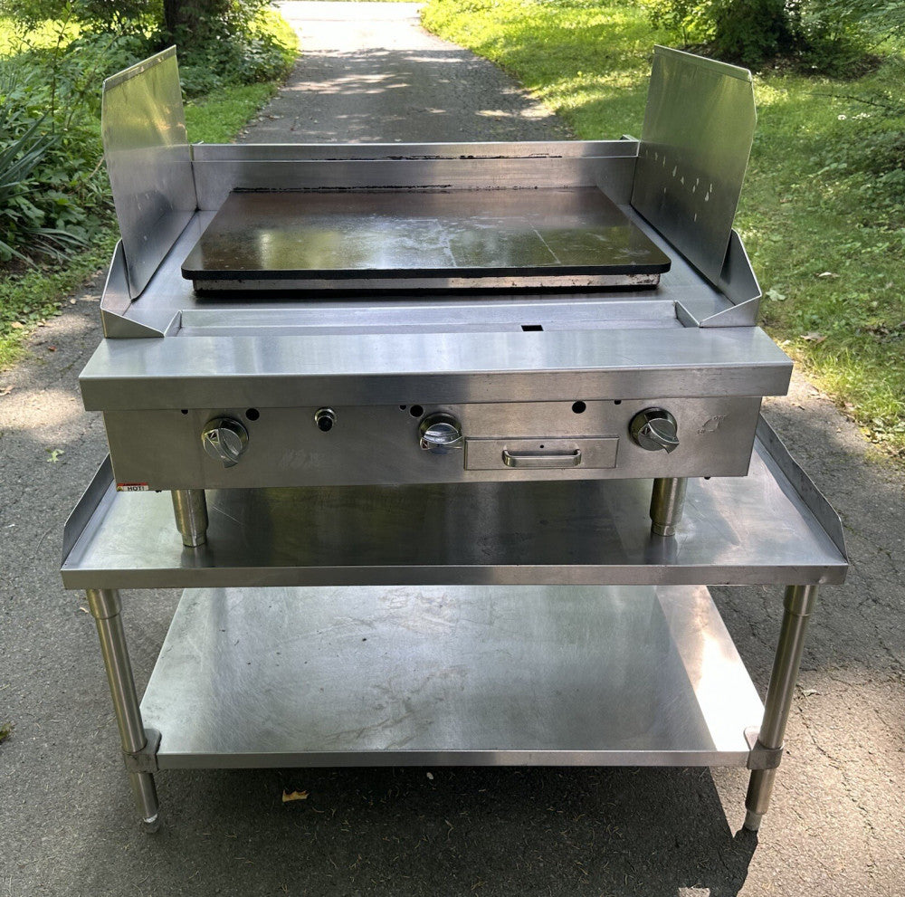 Southbend P36N-PPP 36” Plancha Griddle Natural Gas Platinum Series With Table