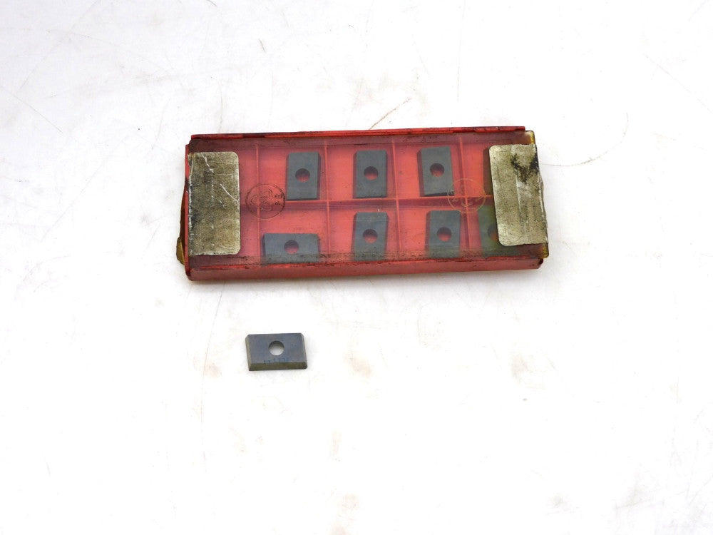 LOT OF 9 SANDVIK R216.2-15 T308-1 CARBIDE INSERT GRADE H10F