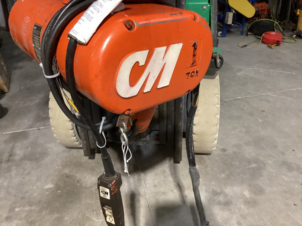 CM LoadStar Chain Hoist, Model L, 1 Ton Capacity, 3 Phase