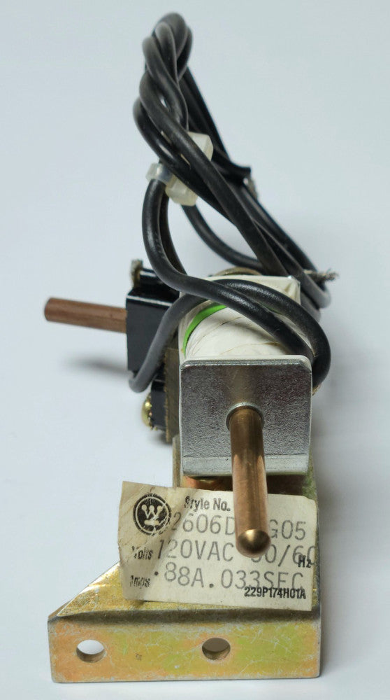 WESTINGHOUSE CUTLER HAMMER 2606D56G05 Type LA HLA Shunt Trip 120 VAC 11" Wires