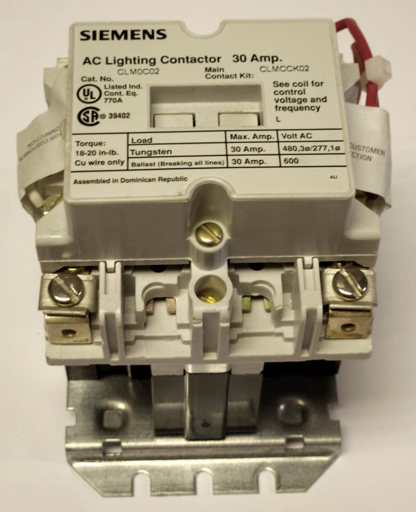 SIEMENS CLM0C02 AC Lighting Contactor 2 Pole 30 AMP 120 VAC