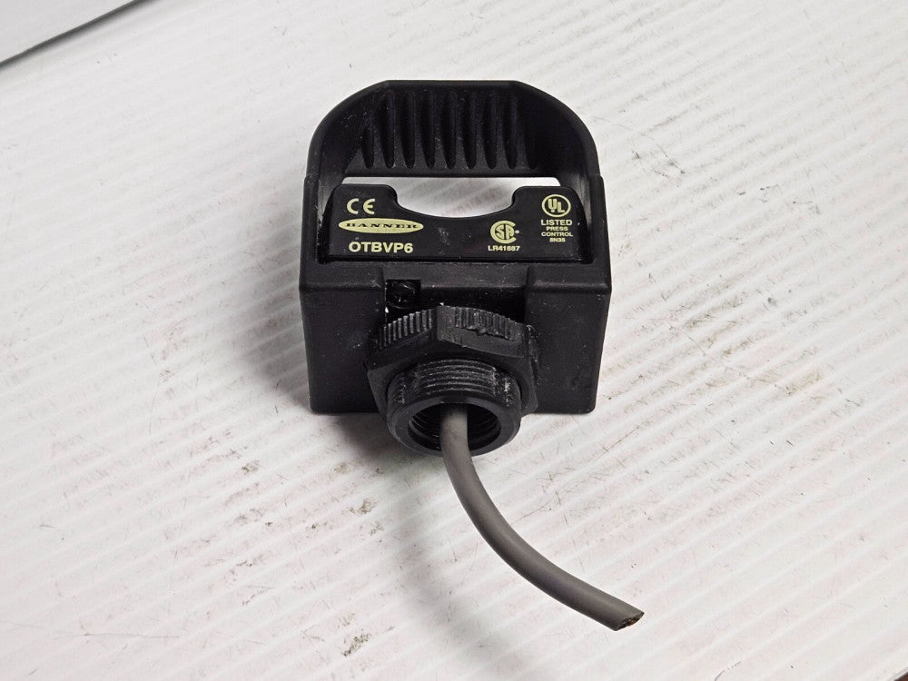 BANNER OPTICAL TOUCH BUTTON SENSOR OTBVP6 - USED