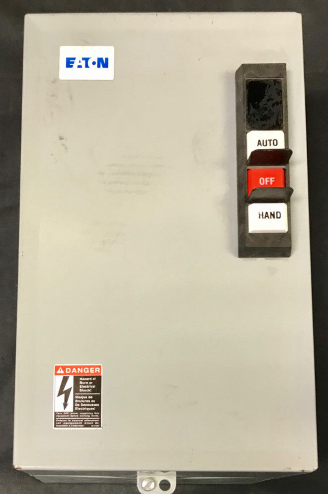 EATON CUTLER HAMMER ECL03C1A4A 30AMP 4Pole 110 120VAC CN35DN4 Lighting Contactor