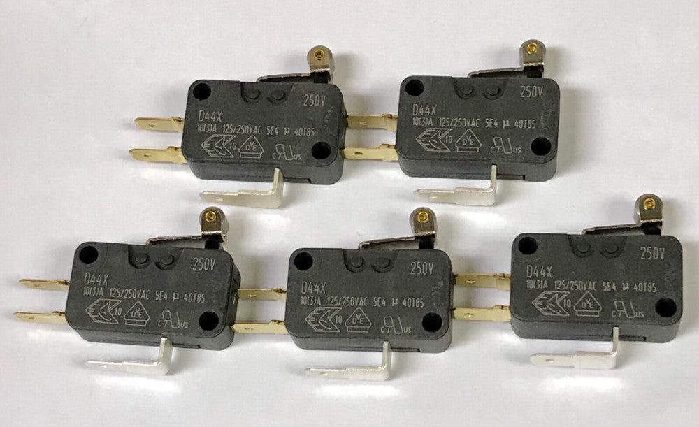 LOT OF (5) AG ELECTRONIC SYSTEMS ZF FRIEDRICHSHAFEN D449 R1RA 61 D44X FDK 61