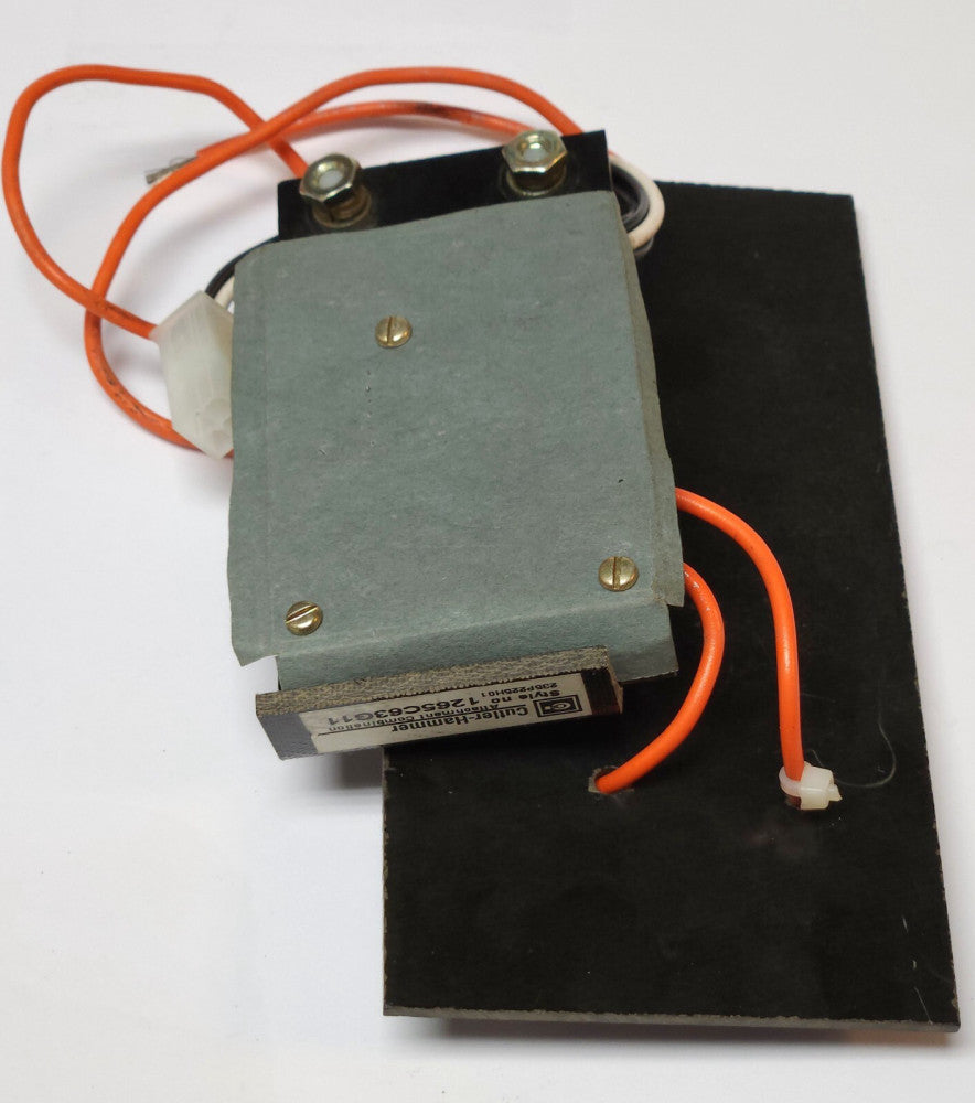 WESTINGHOUSE CUTLER HAMMER 1265C63G11 Type PC PCC PCG PCA 120 VAC UVR PC2000