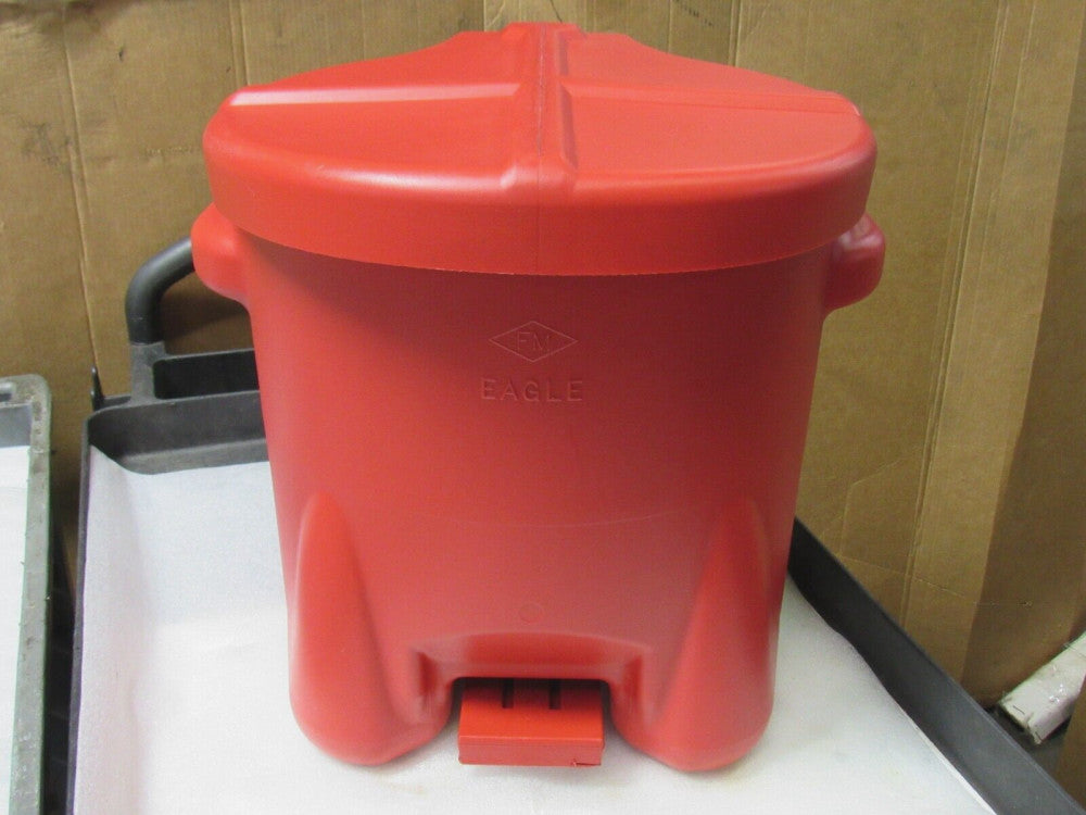 EAGLE 10 GAL GALLON RED PLASTIC FOOT OPERATED OILY WASTE CAN 935FL - USED