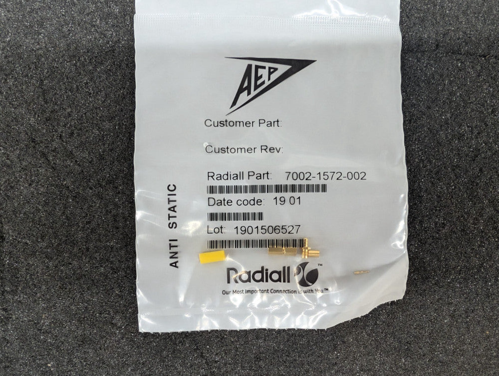 New, Radiall, 7002-1572-002, SSMC F STR NA CR 2/50S