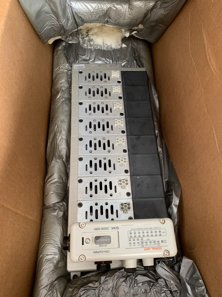 SMC DeviceNet EX230-SDN1 Interface Module with Manifold Assembly