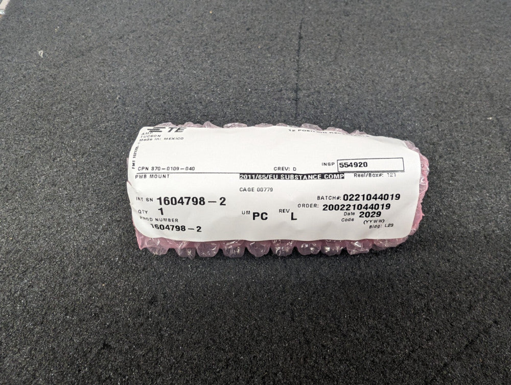New, AMP/Tyco, 1604798-2, CONN RCPT HSG 12POS 9.30MM