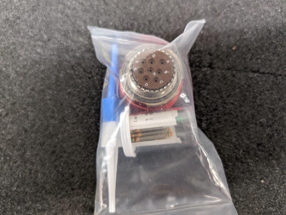 New, Amphenol, D38999/26WC35PA, Circular MIL Spec Connector 22P SIZE 13 STRAIGHT