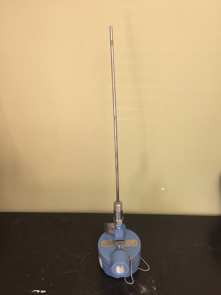 Rosemount P21C30N125E5X8Q4 Sensor attached to NEMA 4X Explosion Proof Head