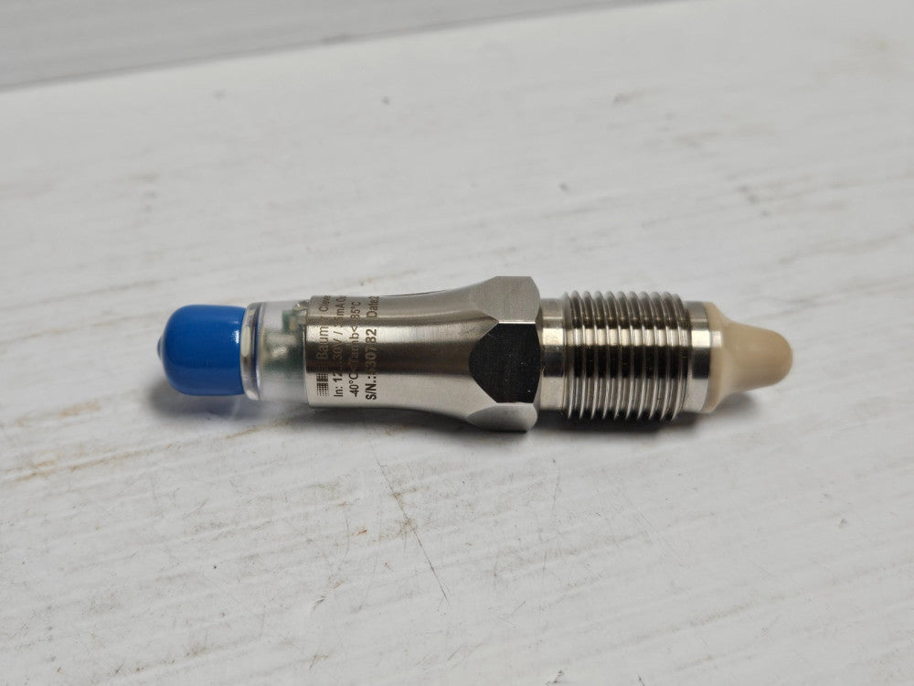 NEW BAUMER LEVEL SENSOR LBFS