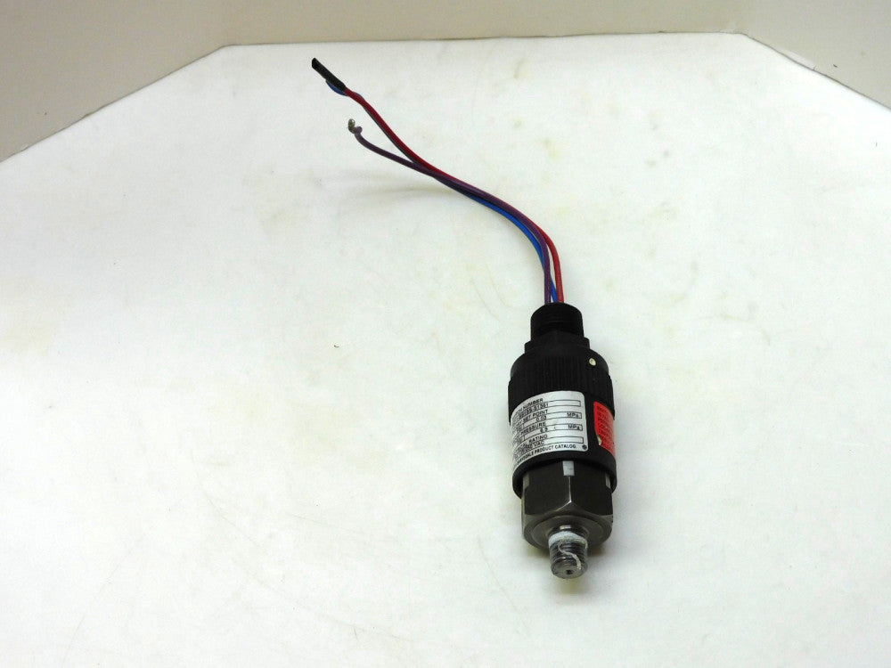 Barksdale L96211-BB1SS-S1361 Pressure Switch 1000Psi 6.9MPa 5A 125/250V
