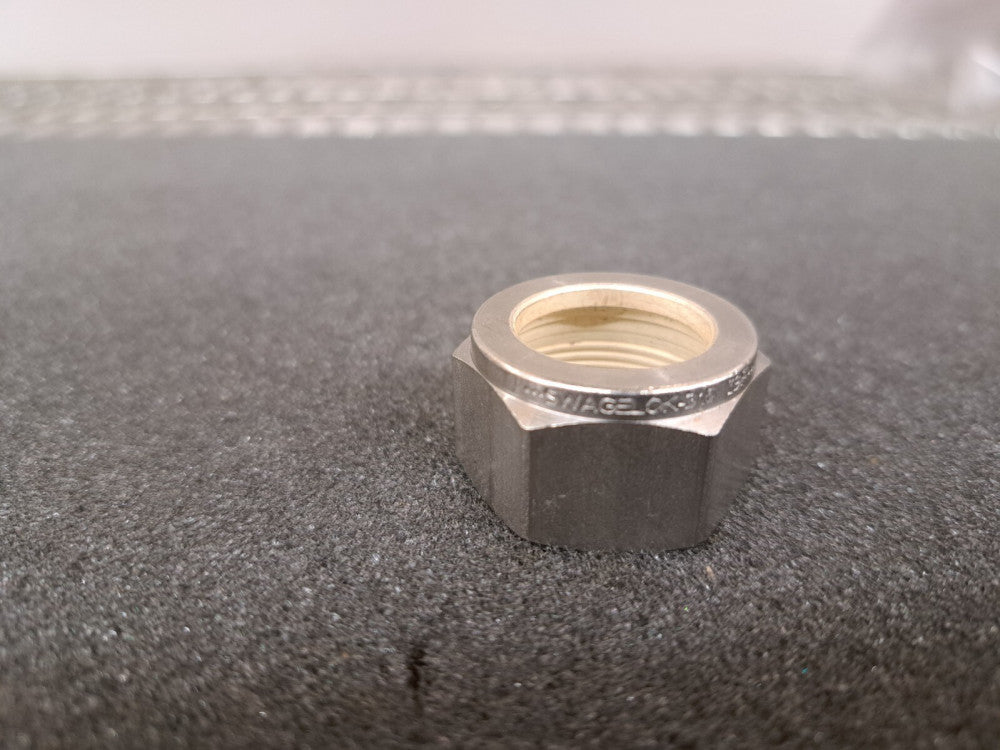 New, Let-Lok, 76ILSS3/4, STAINLESS STEEL 316 NUT 3/4