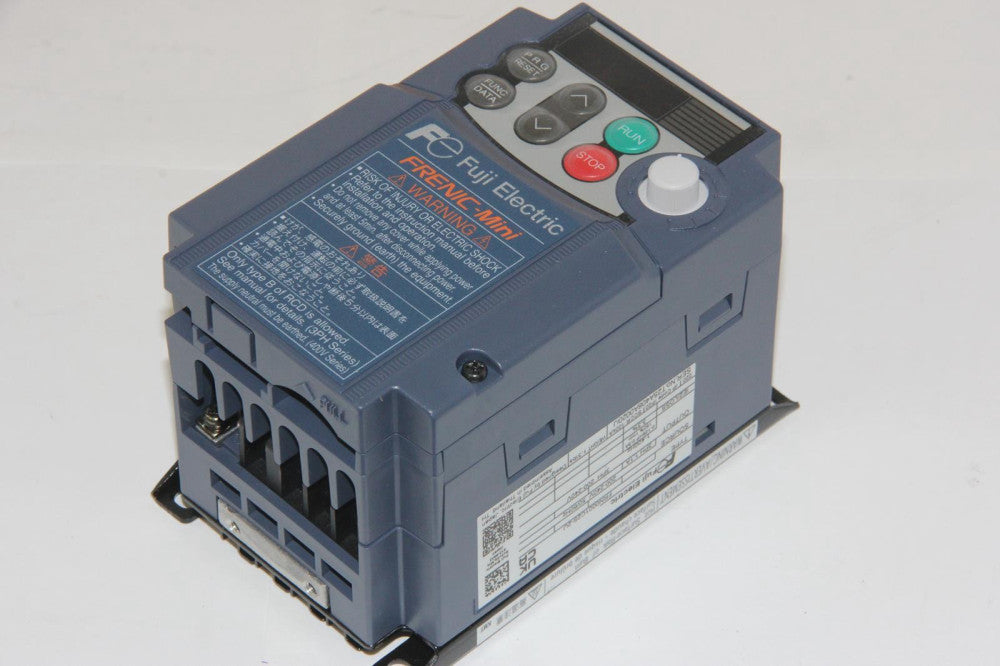 FUJI Electric FRN0001C2S-2U FRENIC-Mini Series 3-Phase 230VAC Compact Inverter