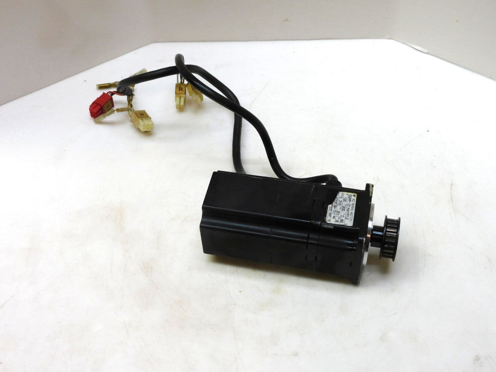 YASKAWA SGMP-01AWYR12 AC SERVO MOTOR 100W 200V 0.89A 3000RPM