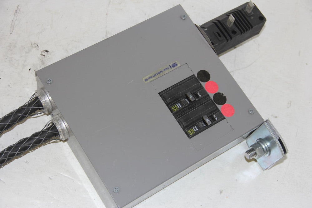 STARLINE CBMDC400E28-4-(2)L630C-4 208V 30A Busway Tap Box