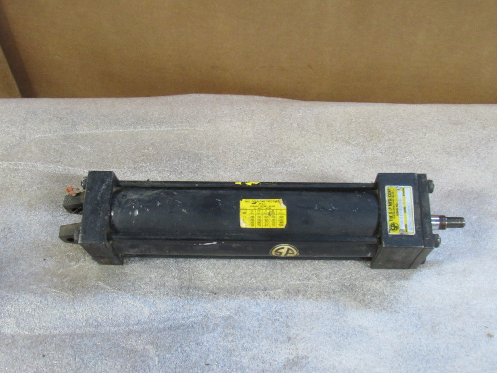 The S-P MFG Pneumatic Cylinder A3G2-1/2x9CC 2-1/2" Bore 9" Stroke 200Psi