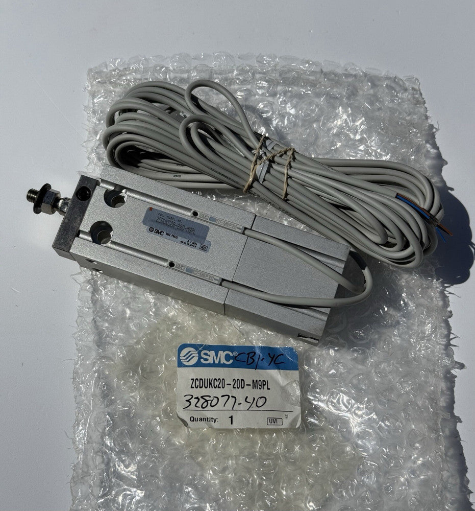 SMC ZCDUKC20-20D-M9PL Free Mount Compact Cylinder *Unused New