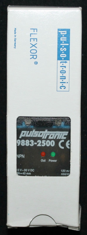 PULSOTRONIC 9883 2500 Flexor 10-30 VDC Photoelectric Sensor