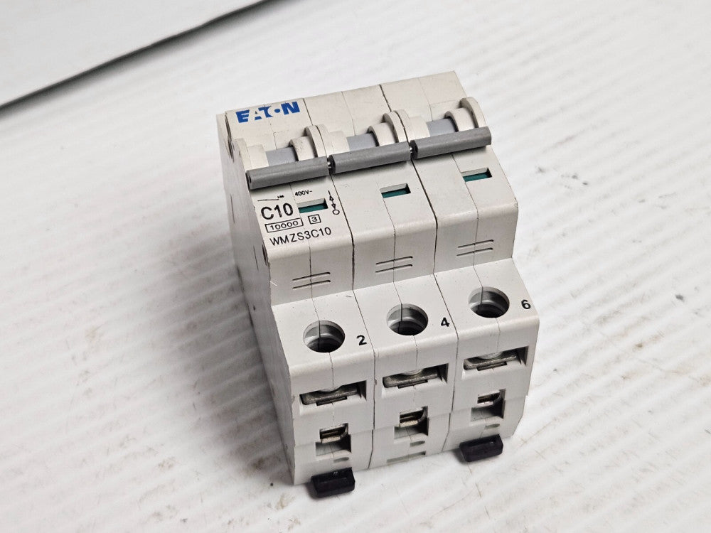 EATON CIRCUIT BREAKER WMZS3C10 10 A AMP 3P 3 POLE 277/480V - USED