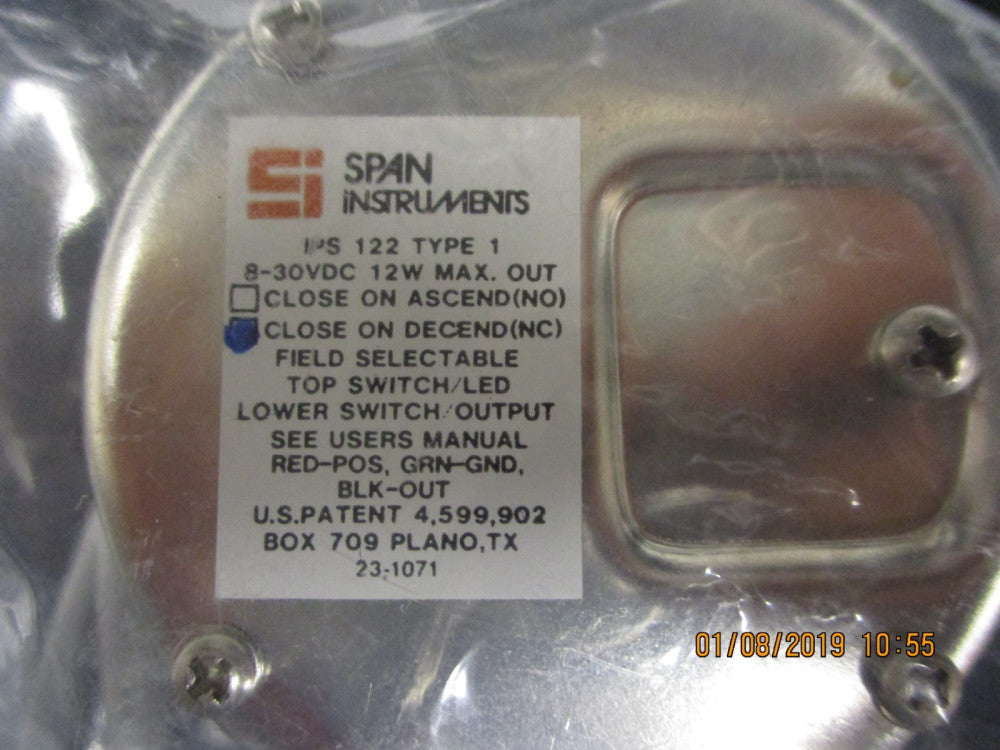 IPS122 Mykrolis PSI Air Gauge Type 1 8-30 VDC 12 Watt Max 0-2000 PSI BRAND NEW!