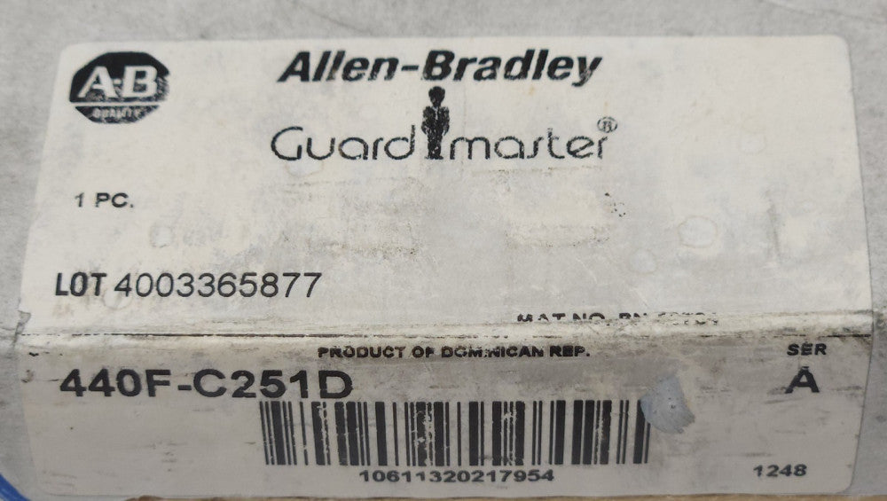 ALLEN BRADLEY 440F C251D GUARD MASTER SAFEDGE Safety Relay MODULE CONTROL Unit E