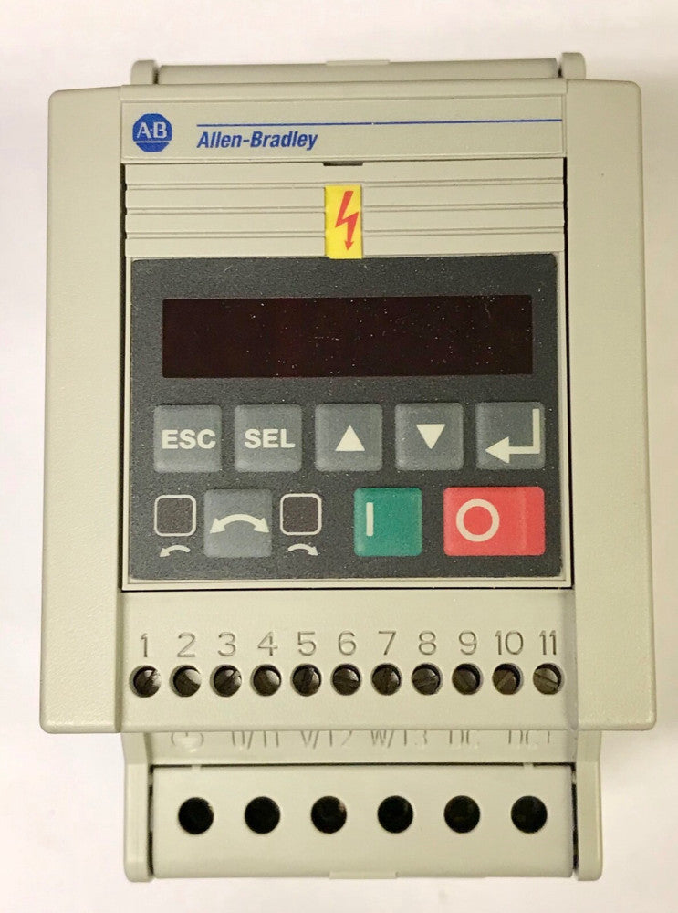 ALLEN BRADLEY 160 BA03NSF1 160 SSC 1 HP Drive 380-460 VAC