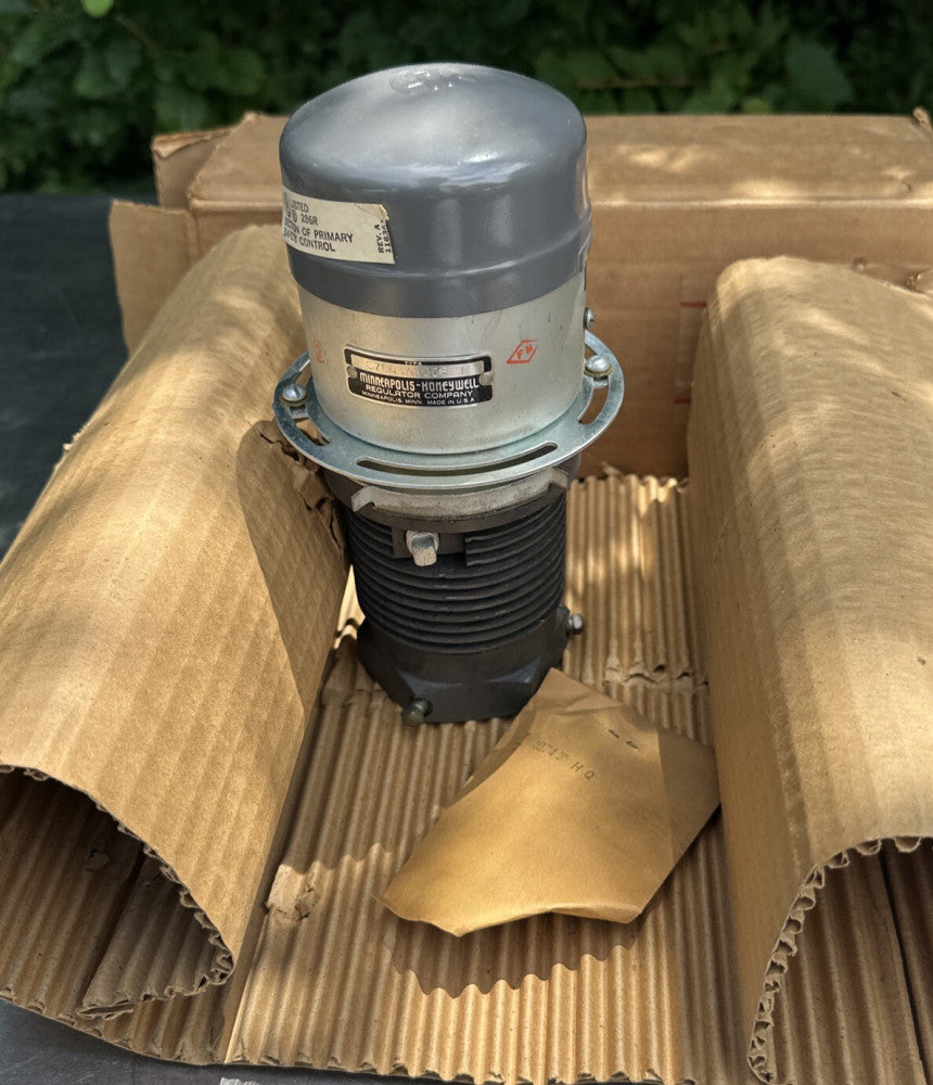 Honeywell Photocell Mount Electronic Circuit C7003A 1005