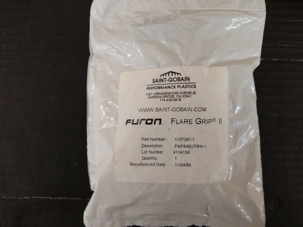 New, Saint-Gobain, FMF848UTRN-1, Tee Reducer 1/2" flare run x 1/4" flare