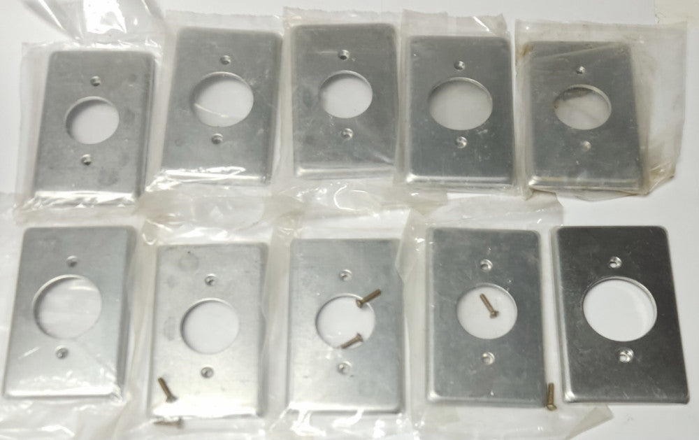 LOT OF 10 KILLARK D-7804 Single Gang 1F Series Round Plug Receptacle Outlet Cove