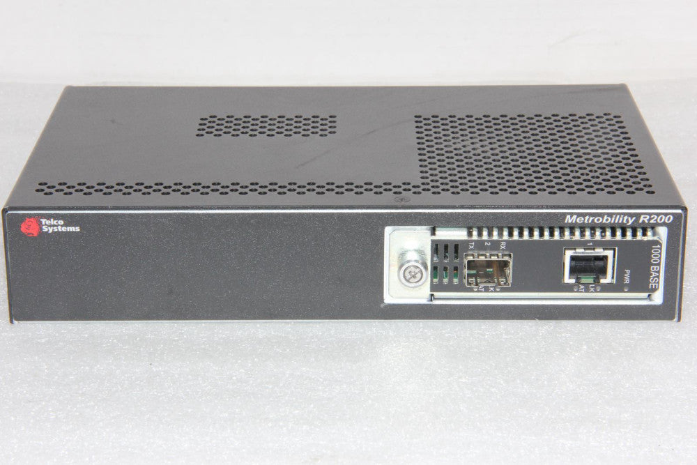 TELCO SYSTEMS METROBILITY R200 + R153-1S 1000 Base Com Module