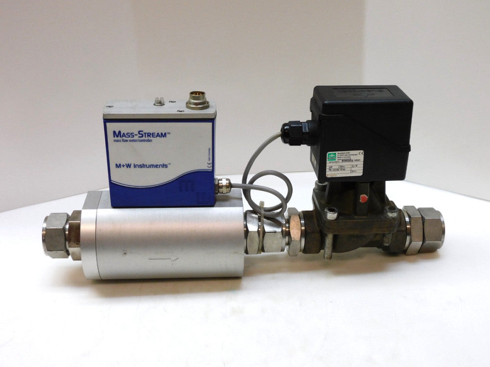 M+W INSTRUMENTS MASS STREAM MASS FLOW CONTROLLER ASSEMBLY D-6383-DR/BJ2.8