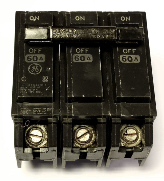 GENERAL ELECTRIC THQ132060 3 Pole 60 AMP Type THQ THQL Circuit Breaker 120 240