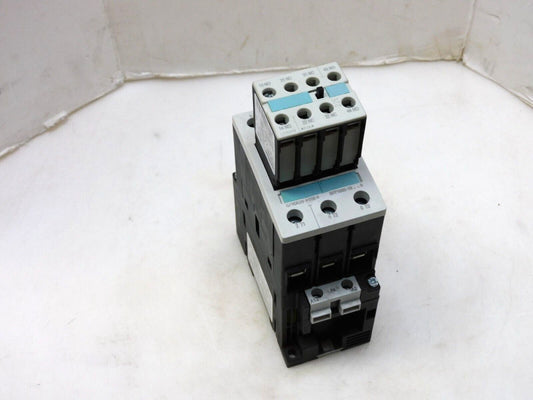 SIEMENS 3RT1035-1BF40 CONTACTOR 110V COIL W/ AUXILIARY CONTACT 3RH1921-1HA22