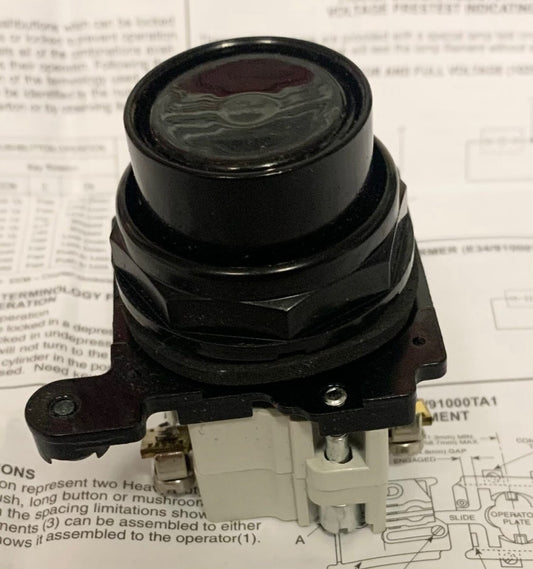 EATON CUTLER HAMMER E34PB1 53X BLACK CORROSION Resistant Push button