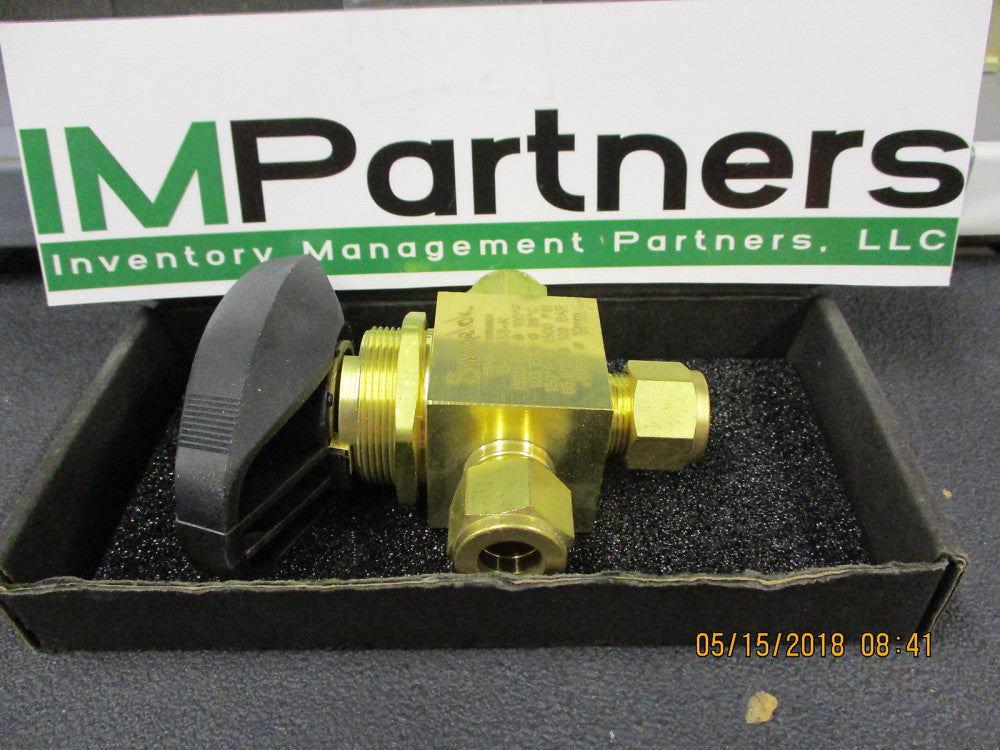 B-45XS8-K Swagelok Brass 1-Piece 40 Series 3-Way Ball Valve, 4.6 Cv,  BRAND NEW!