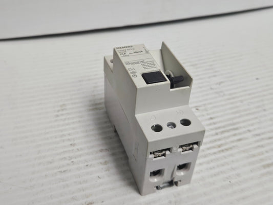 SIEMENS CIRCUIT BREAKER 5SM3 312-0 RCCB 25 A AMP 2P 2 POLE 230V