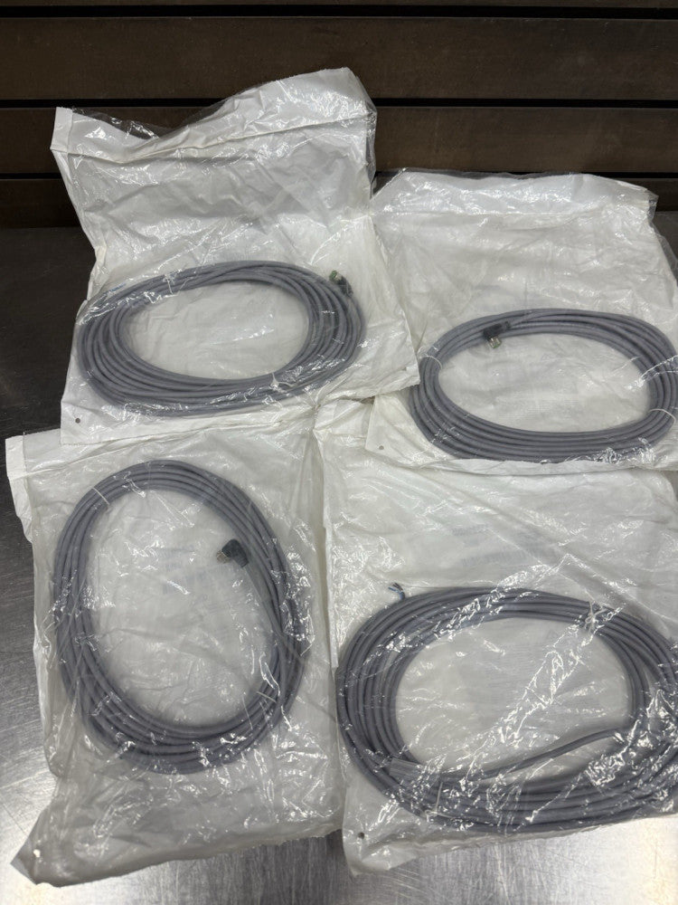 Lot of 4 - Murr Automation Direct CD08-0A-070-C1 M8 Female Connector 90D Cable