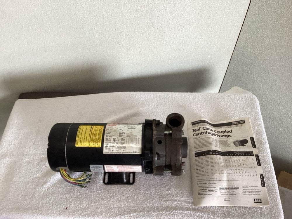 Teel 4RH63 Close Coupled Centrifugal Pump 1 1/2 HP, 3 Phase Motor.