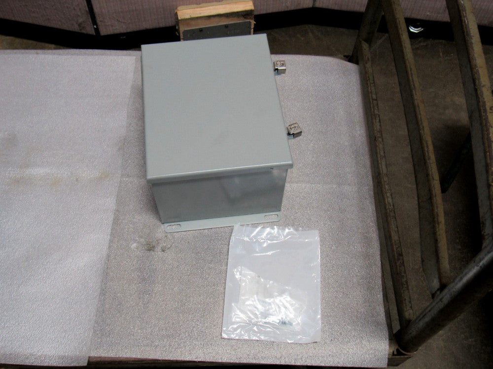 SCE SCE-10086CHNF Enclosure 10"x8"x6" No Backplate New