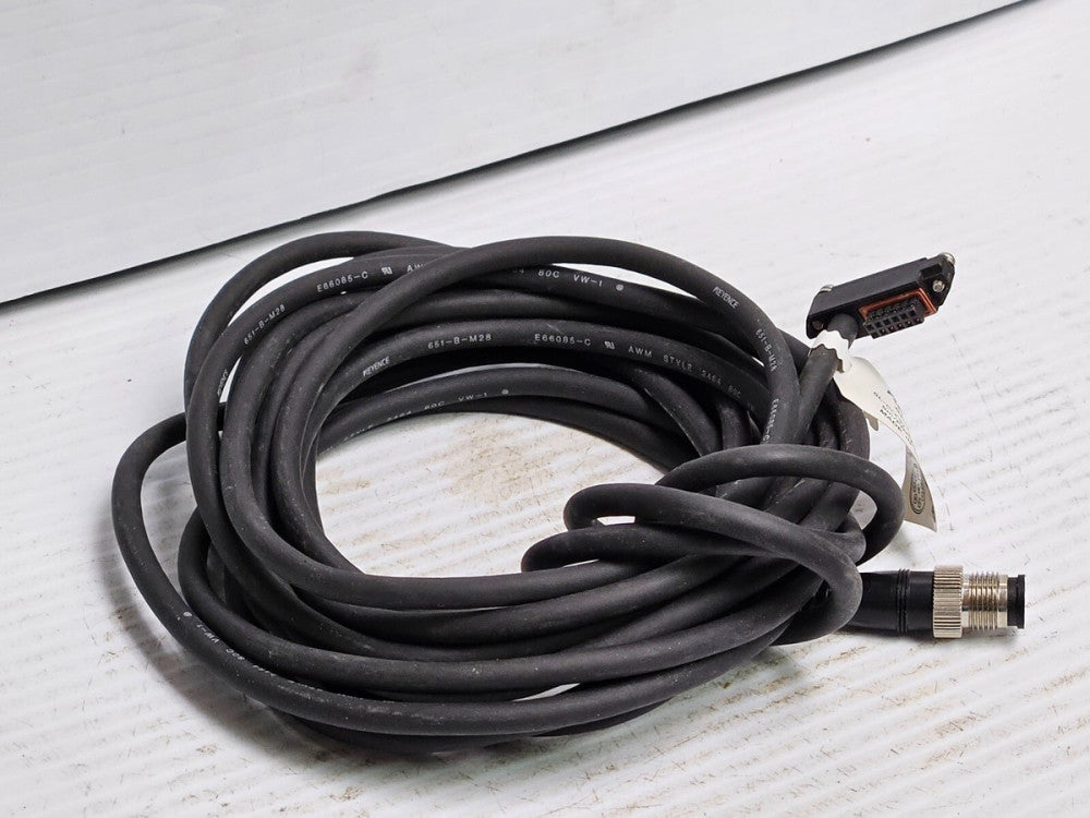 KEYENCE CONNECTOR CABLE SL-PC5P-R SLPC5PR - USED